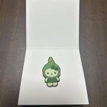 일본관 한정판 조류 키티 핀 배지 우치와히게무시속 헬리코이데스종