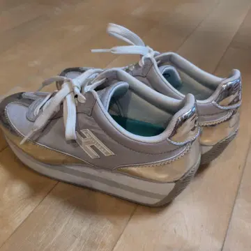 Hawkins 브릴리언트 스니커즈 23cm 통굽