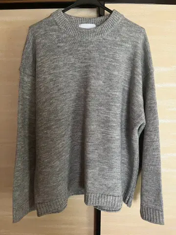 remer 크루넥 스웨터 S 사이즈