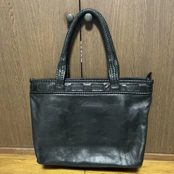 DACOTA 다코타 가죽 토트백
