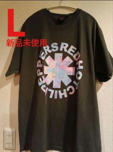 RED HOT CHILI PEPPERS 티셔츠