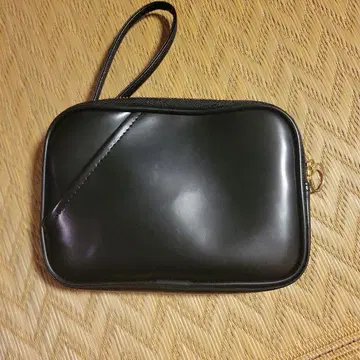 블랙 핸드백