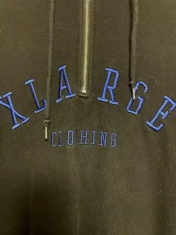 XLARGE 블랙 후드티 후드 부착