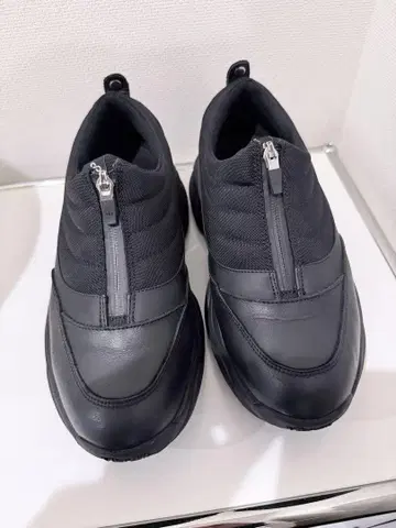 OAO FOUNTAIN (Black