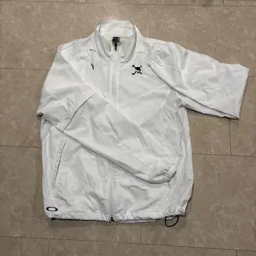 Oakley 화이트 자켓 XL