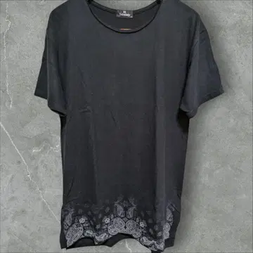 상태 A+ 서브사이어티의 T셔츠 Subciety
