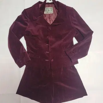 BERGE 버건디 벨벳 셋업