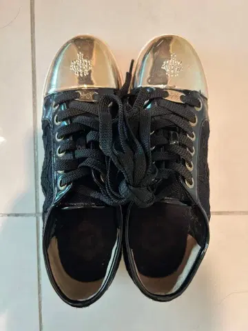 Rady 선금 레이스 스니커즈 블랙