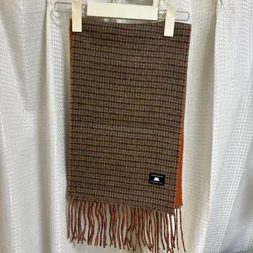 다케오 키쿠치 머플러