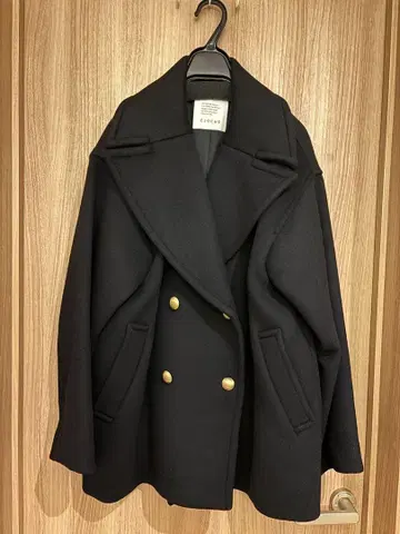 CLOCHE 블루벨 블랙 더블 브레스트 피 코트