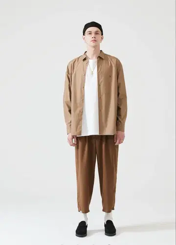 수피마 타이프라이터 L/S 셔츠