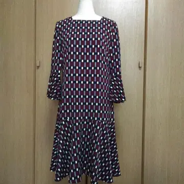 시선당 토모 컬렉션 크레이프 원단 튜닉 원피스