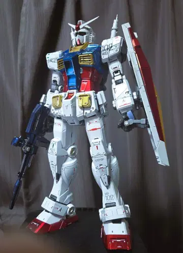 PGU RX-78-2 건담 페인팅 완성품