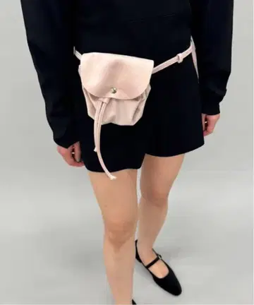 핑크 스웨이드풍 드로우 스트링 백