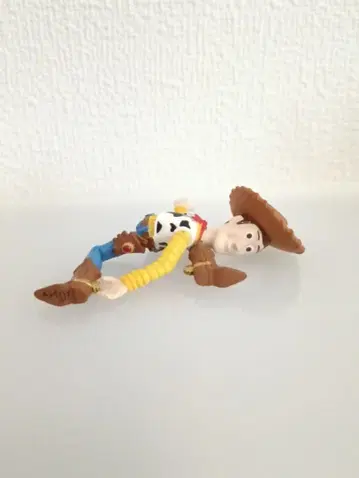 토이스토리 앤디가 왔다 가챠 우디 피규어