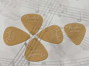 Fender MEDIUM 골드 피크 5개 세트
