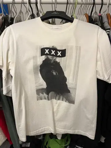 갓셀렉션 xxx 티셔츠