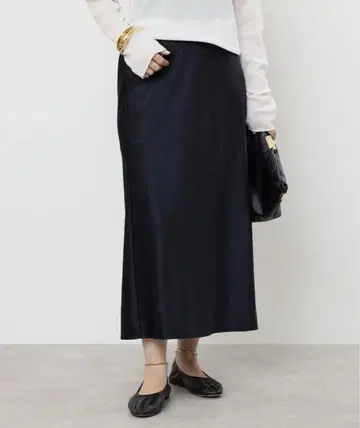 새상품 Deuxieme Classe Minimal Satin 스커트