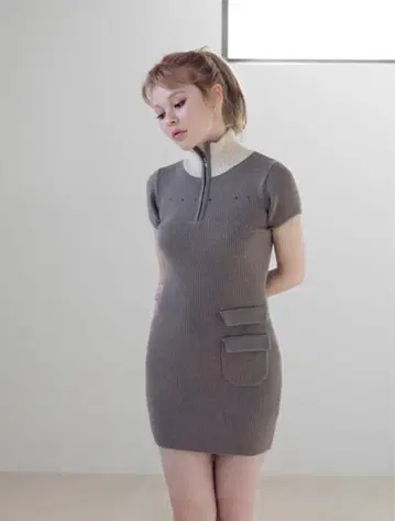 andmary 그레이 니트 원피스 하이넥 F 사이즈