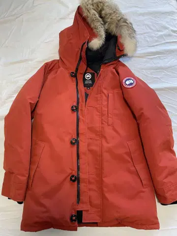 Canada Goose 오렌지 다운 자켓 M 사이즈 새상품급 레어 컬러