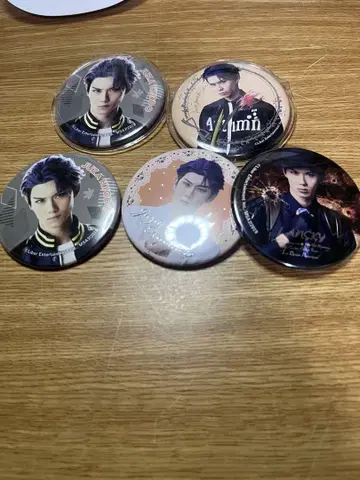 에이스테 2019 2020 효도 쥬자 캔뱃지 세트