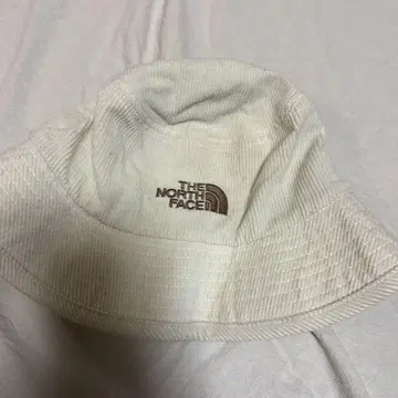 THE NORTH FACE 버킷햇 M 화이트