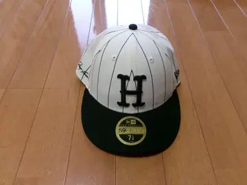 HUF 59FIFTY 야구 모자 사인 포함