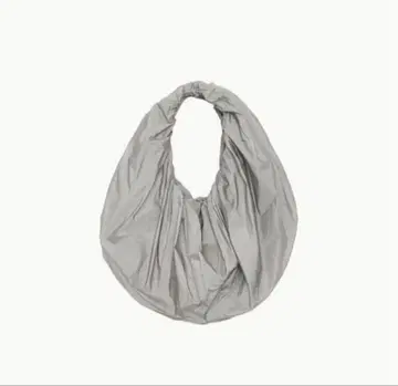 AMOMENTO 드레이프 디자인 토트백 그레이