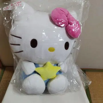헬로키티 봉제 인형 빅 별 모양 액세서리 포함