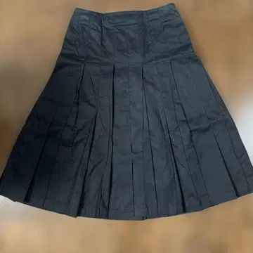 레킵 요시에 이나바 YOSHIE INABA 플리츠 스커트 브랜드