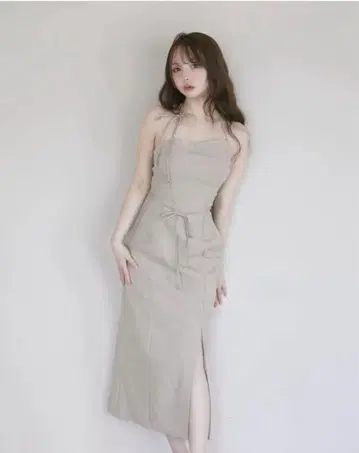 Andamry Lana body dress