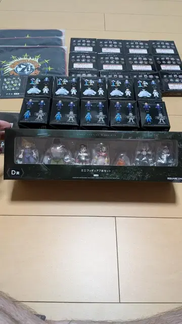 FF7 리버스 출시 기념 제일복권 피규어 세트