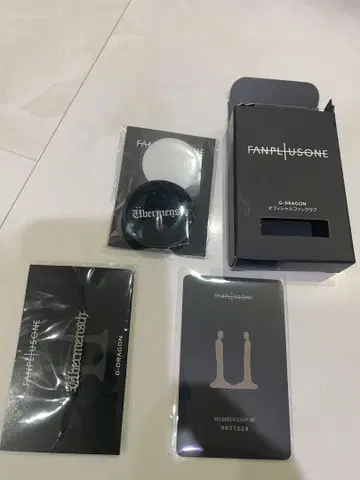 G-Dragon FANPLUSONE 멤버십 세트