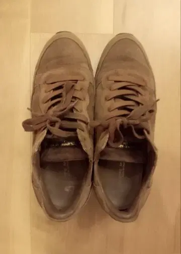 PHILIPPE MODEL 42 브라운 스니커즈