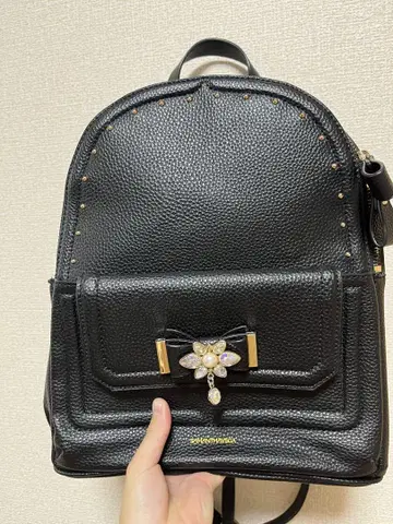 사만사 베가 블랙 가죽 백팩