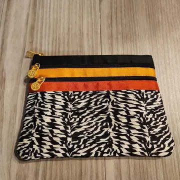 THOMPSON THAI SILK 제브라 패턴 파우치