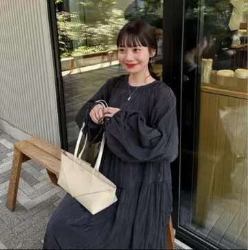 모이튀트 S 블랙 롱 원피스 긴팔