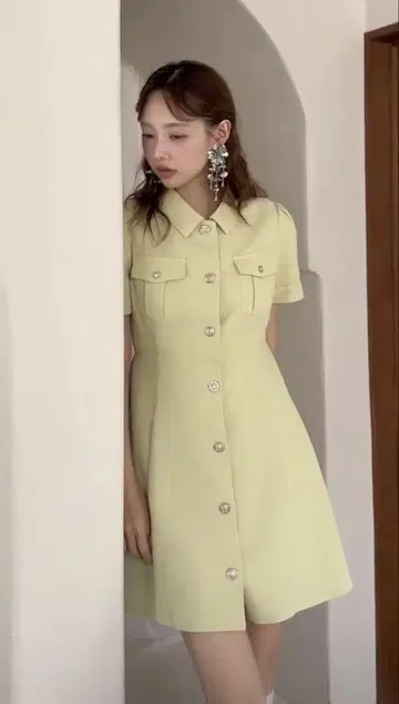 엠블럼 버튼 와플 셔츠 원피스 레이디 아젤