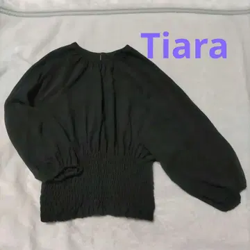Tiara 블라우스 블랙 M