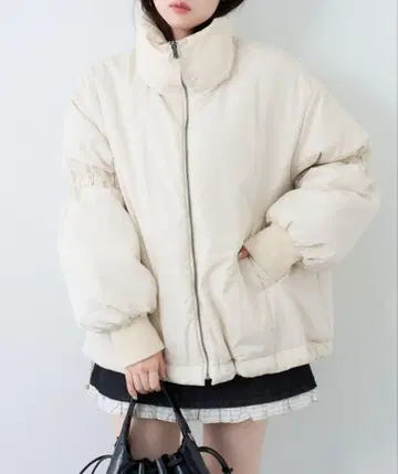 캔디 슬리브 리버서블 숏코트 kastane