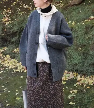 울 가디건