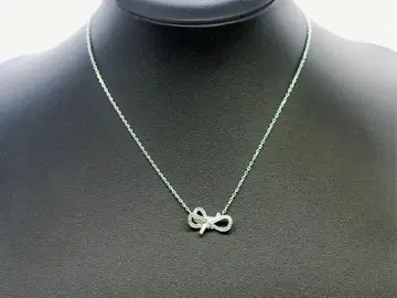스와로브스키 SWAROVSKI 목걸이 크리스탈 큐빅 리본 모티브