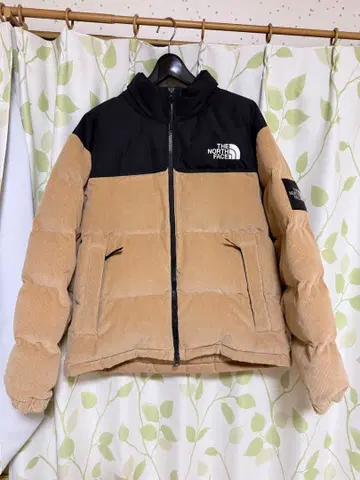 THE NORTH FACE 다운 자켓 베이지 블랙
