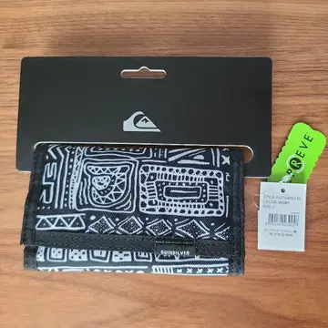미사용 새상품 QUIKSILVER 반지갑