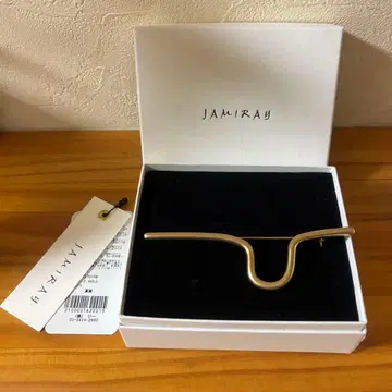 미사용 새상품 박스 포함 JAMIRAY 콜드 브로치