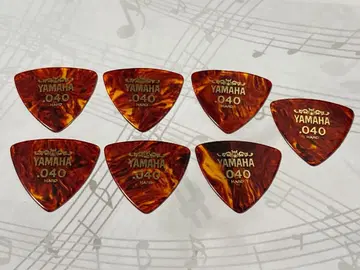 YAMAHA 040 HARD 피크 7개 세트