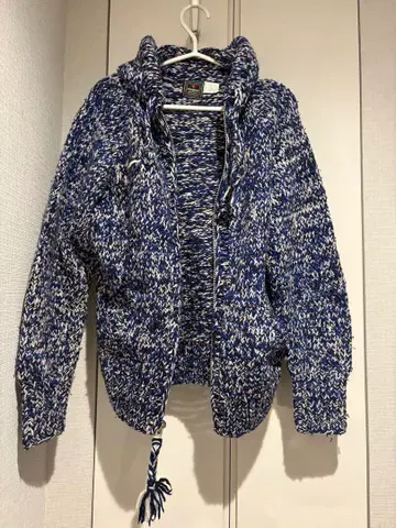 [ 새상품급 ] CHAMULA 후드 부착 니트 블루 화이트