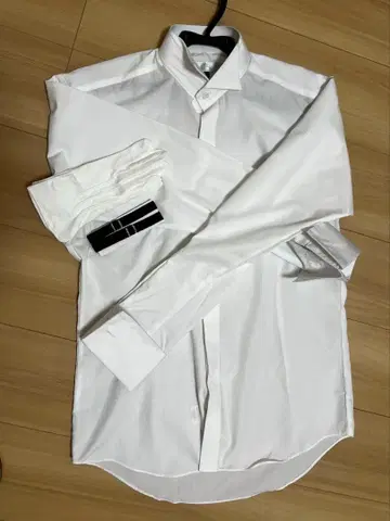 M 사이즈 윙카라 셔츠 암밴드, 커프스, 장갑 포함