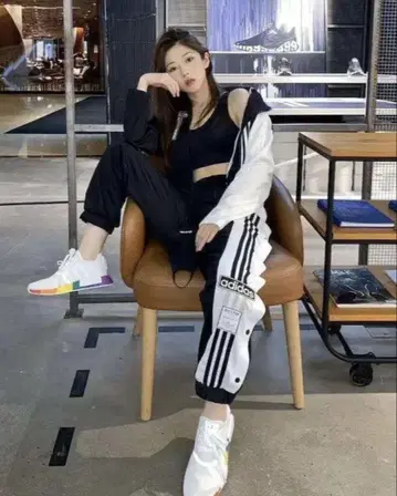 아디블레이크 adidas 사이드버튼 블랙 저리 팬츠