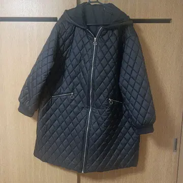 [ 미착용 ] 후드 부착 블랙 퀼팅 자켓